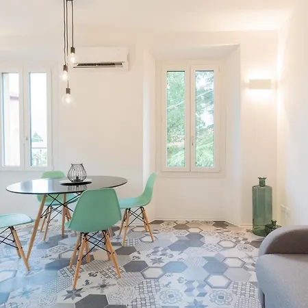 Colazione Da Tiffany With Private Parking - By Rent Appartement