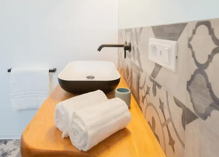 Colazione Da Tiffany With Private Parking - By Rent