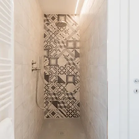 Colazione Da Tiffany With Private Parking - By Rent * チェルノッビオ