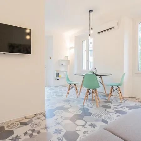 Colazione Da Tiffany With Private Parking - By Rent Apartment *