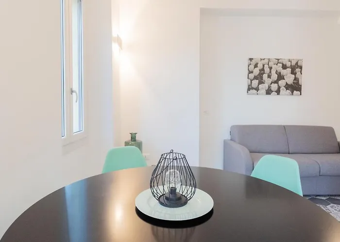 Colazione Da Tiffany With Private Parking - By Rent Apartamento