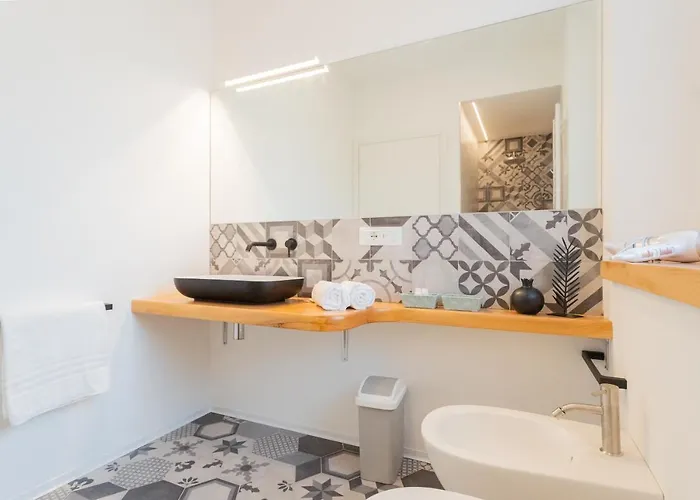 Colazione Da Tiffany With Private Parking - By Rent Apartamento *