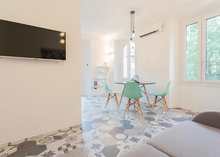 Colazione Da Tiffany With Private Parking - By Rent Apartamento *